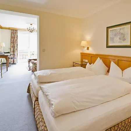 Kaufmann Hotel 4*