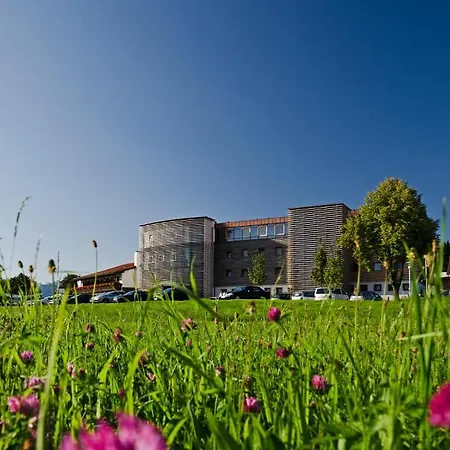 Kaufmann Hotel 4*